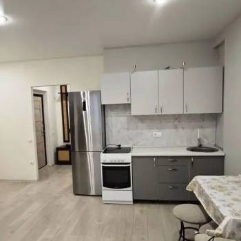 Продается 1-комнатная квартира, 28 м²