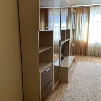Сдается 1-комнатная квартира, 45 м²