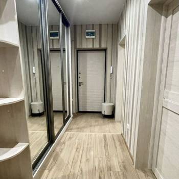 Продается 2-х комнатная квартира, 65,5 м²