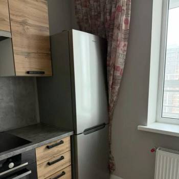 Сдается 1-комнатная квартира, 38 м²