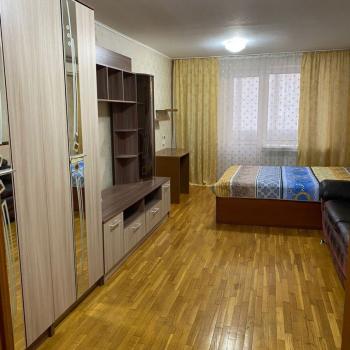Сдается 1-комнатная квартира, 52 м²