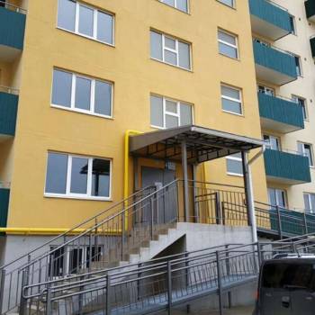 Продается 1-комнатная квартира, 37 м²