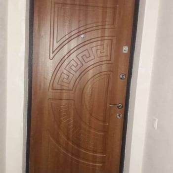 Продается 1-комнатная квартира, 52,7 м²