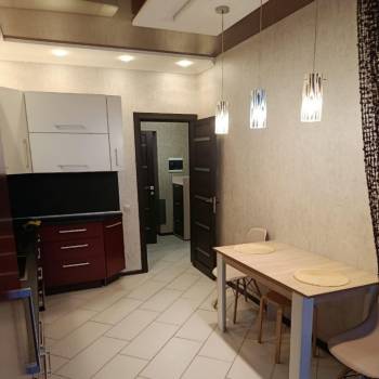 Сдается 1-комнатная квартира, 39 м²