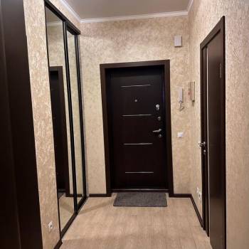 Сдается 1-комнатная квартира, 47 м²