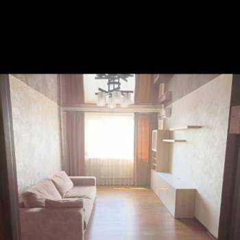 Сдается 1-комнатная квартира, 46 м²