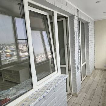Продается 1-комнатная квартира, 41 м²