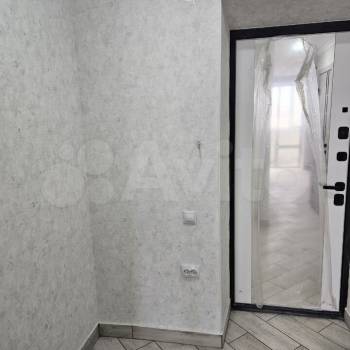 Продается 1-комнатная квартира, 41 м²