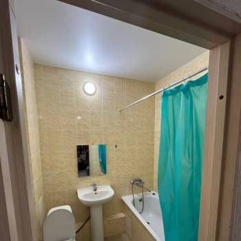 Сдается 1-комнатная квартира, 40 м²