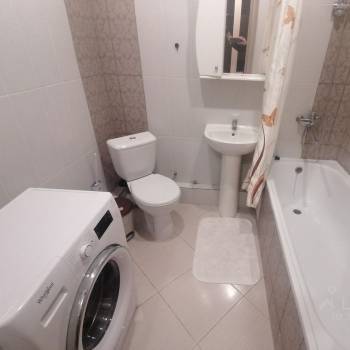 Сдается 1-комнатная квартира, 38 м²