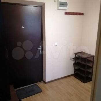 Сдается 1-комнатная квартира, 39 м²