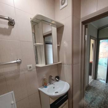 Сдается 1-комнатная квартира, 46 м²