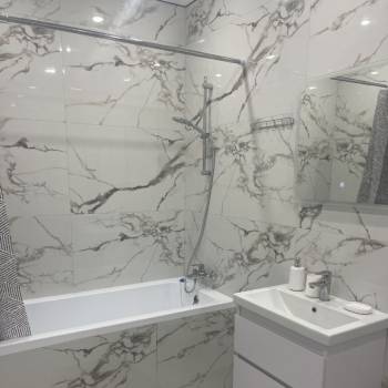 Сдается 2-х комнатная квартира, 82 м²