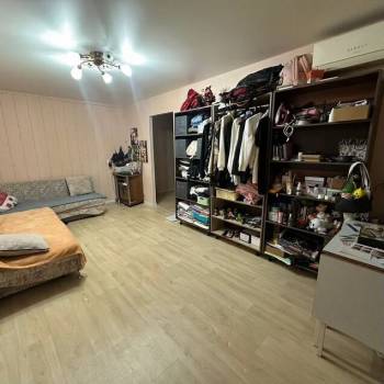 Продается 1-комнатная квартира, 32,7 м²