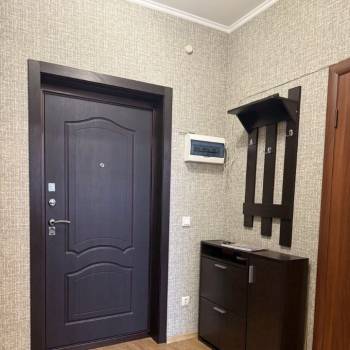 Сдается 1-комнатная квартира, 42,2 м²