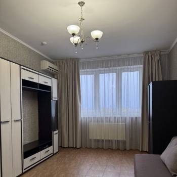 Сдается 1-комнатная квартира, 42,2 м²