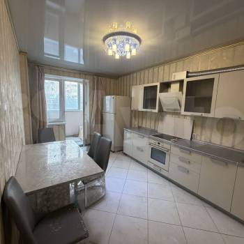 Продается 3-х комнатная квартира, 82,7 м²