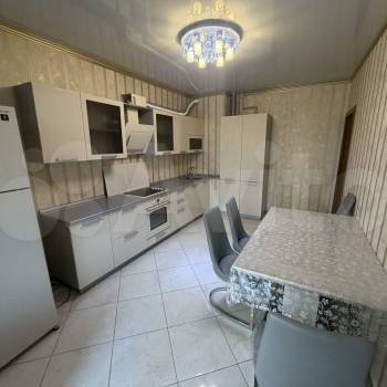 Продается 3-х комнатная квартира, 82,7 м²