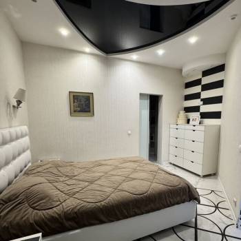 Продается 1-комнатная квартира, 47,6 м²