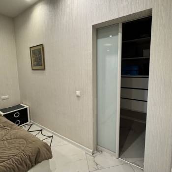 Продается 1-комнатная квартира, 47,6 м²