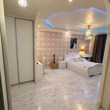 Продается 1-комнатная квартира, 51 м²