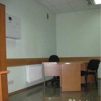 Сдается Нежилое помещение, 180 м²