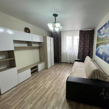 Сдается 2-х комнатная квартира, 62 м²