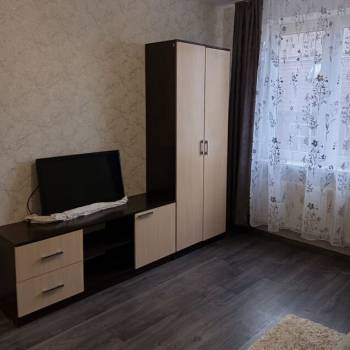 Сдается 1-комнатная квартира, 32 м²