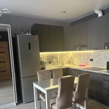 Продается 1-комнатная квартира, 40,5 м²