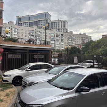 Продается 1-комнатная квартира, 45 м²