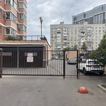 Продается 1-комнатная квартира, 45 м²