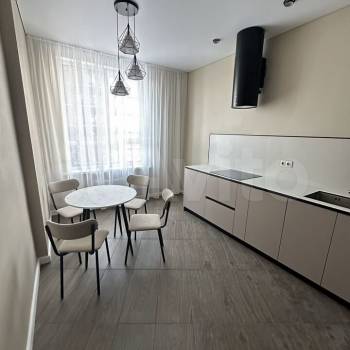 Сдается 1-комнатная квартира, 40,8 м²