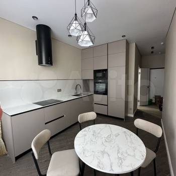 Сдается 1-комнатная квартира, 40,8 м²