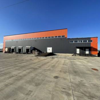 Сдается Нежилое помещение, 3700 м²