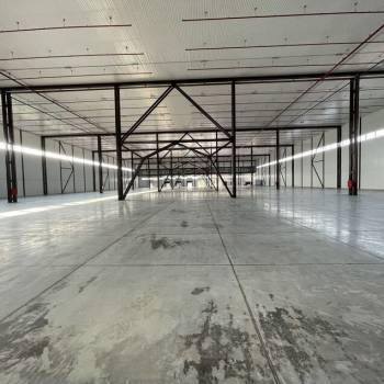 Сдается Нежилое помещение, 3700 м²