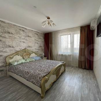 Сдается 2-х комнатная квартира, 65 м²