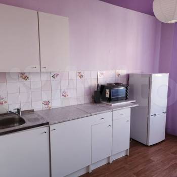 Сдается 1-комнатная квартира, 40 м²