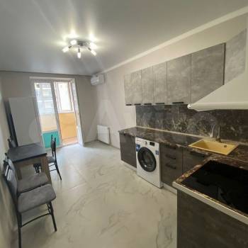 Сдается 1-комнатная квартира, 39,7 м²