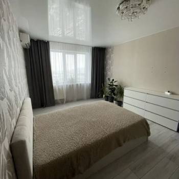 Сдается 1-комнатная квартира, 41 м²