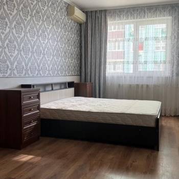 Сдается 2-х комнатная квартира, 64 м²