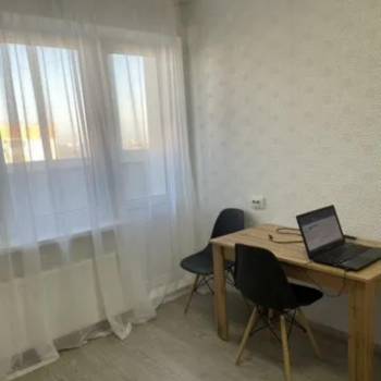 Сдается 1-комнатная квартира, 39,5 м²