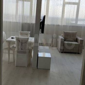 Сдается 1-комнатная квартира, 55 м²