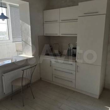Продается 1-комнатная квартира, 33 м²