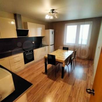 Сдается 2-х комнатная квартира, 65,5 м²