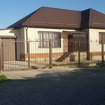 Продается Дом, 213 м²