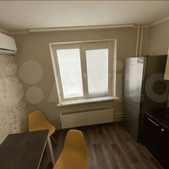 Сдается 1-комнатная квартира, 36,6 м²