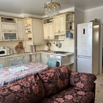 Продается 2-х комнатная квартира, 71 м²