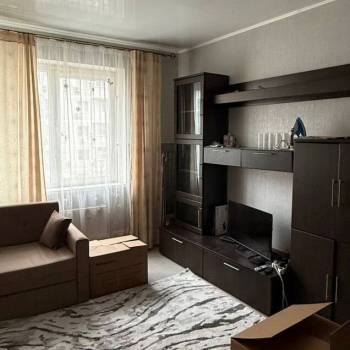 Продается 1-комнатная квартира, 30,6 м²