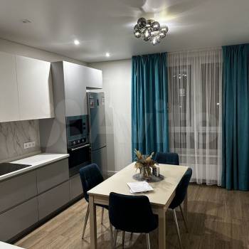 Сдается 2-х комнатная квартира, 73 м²