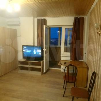 Сдается 1-комнатная квартира, 42 м²